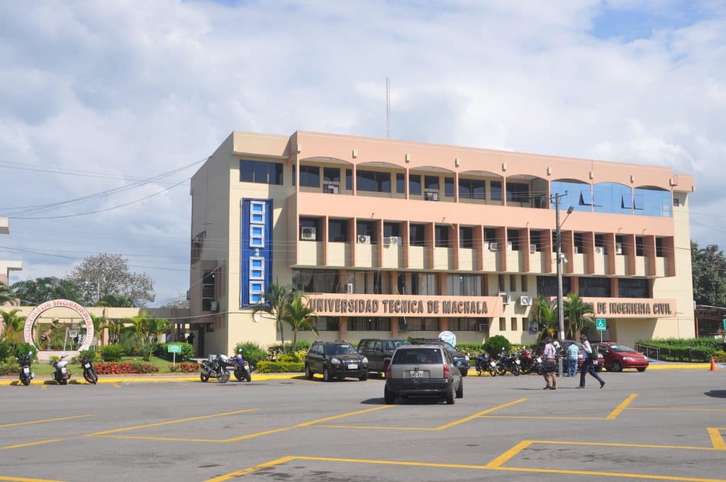 UNIVERSIDAD TÉCNICA DE MACHALA