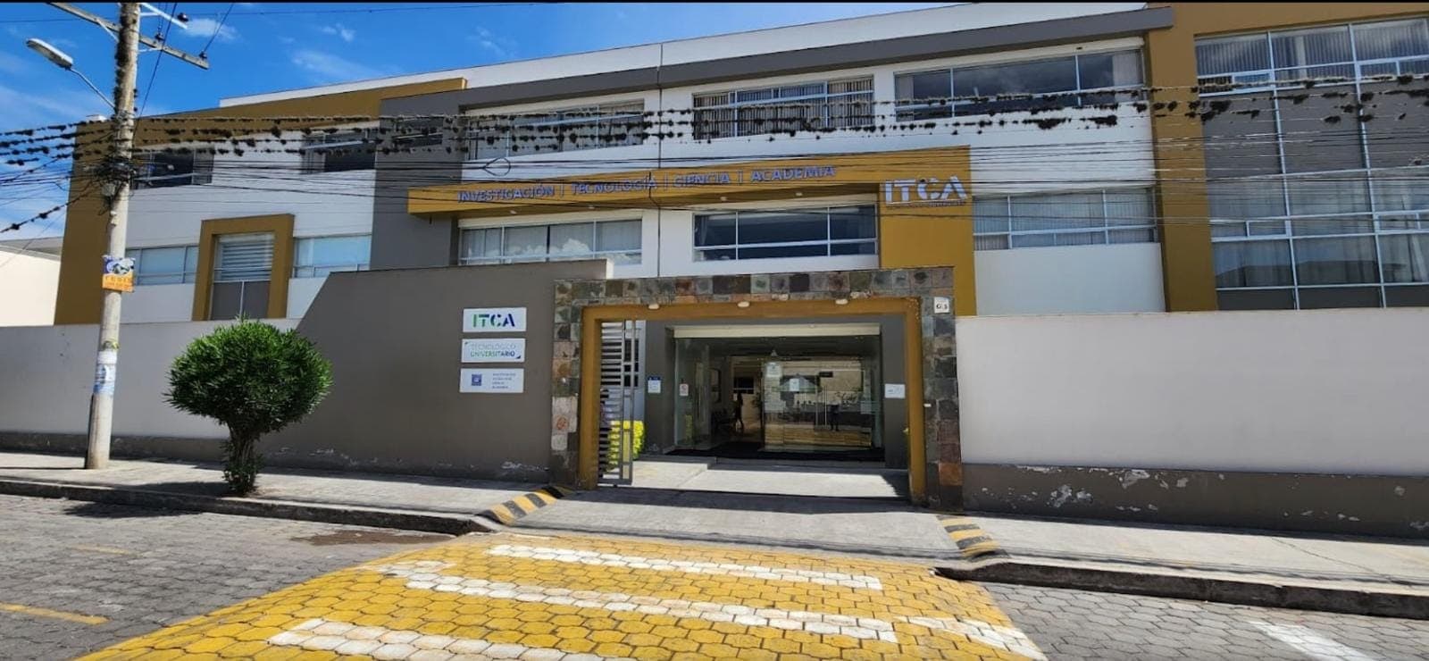INSTITUTO SUPERIOR TECNOLÓGICO "ITCA"